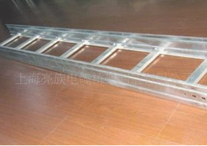 母线槽对比镀锌91香蕉APP网站各显神通